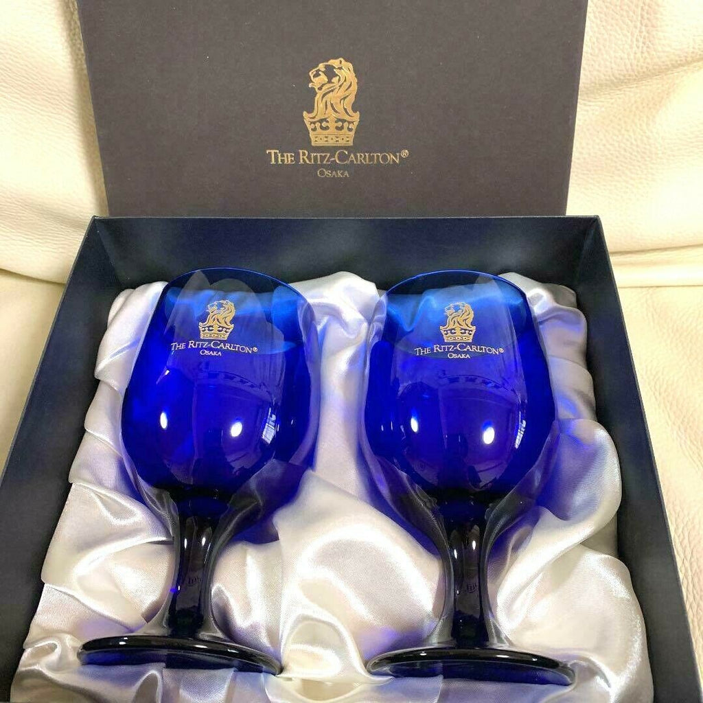 THE RITZ CARLTON OSAKA Pair Glass cobalt blue goblet Lion Limited to JAPAN